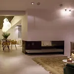 Tale Restaurant & 3*