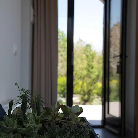 Tale Restaurant & Resort 3*