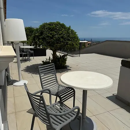 Resort Tale Restaurant & Piedimonte Etneo
