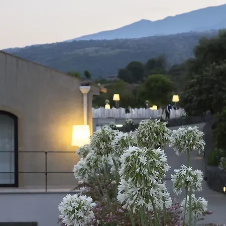 Tale Restaurant & Resort
