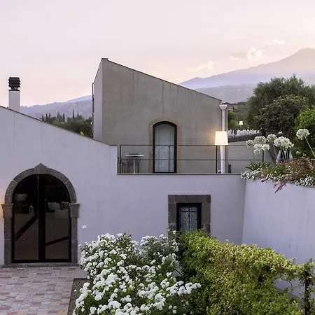 Resort Tale Restaurant & Piedimonte Etneo