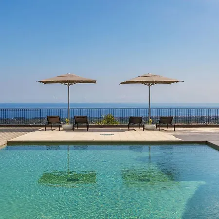 Tale Restaurant & Resort 3*