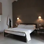 Tale Restaurant &