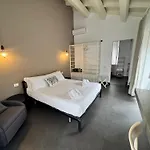 Tale Restaurant & 3*