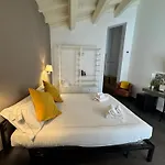 Tale Restaurant & 3*