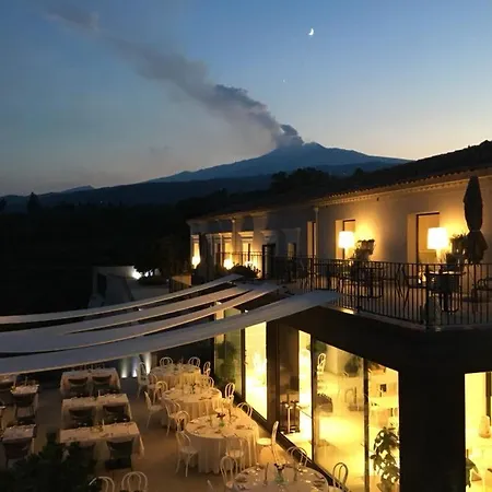Resort Tale Restaurant & 3*
