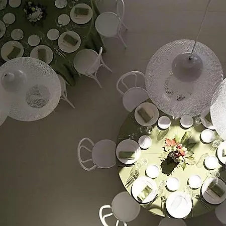 리조트 Tale Restaurant &