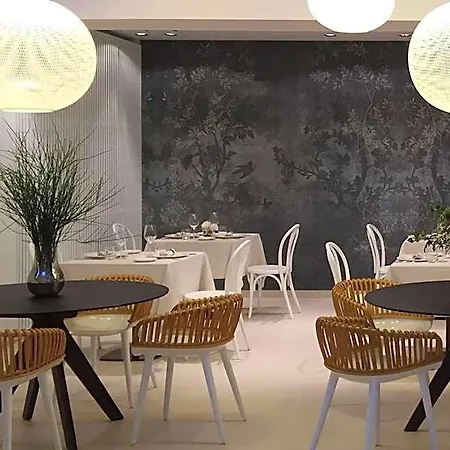 Tale Restaurant &