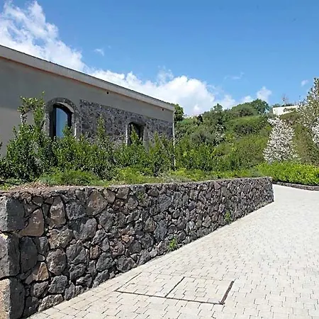 Tale Restaurant & 3* 피에디몬테 에트네오