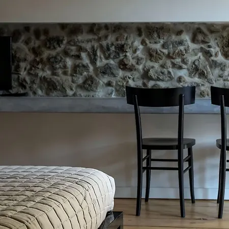 Tale Restaurant & 3*