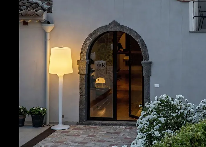 Resort Tale Restaurant &