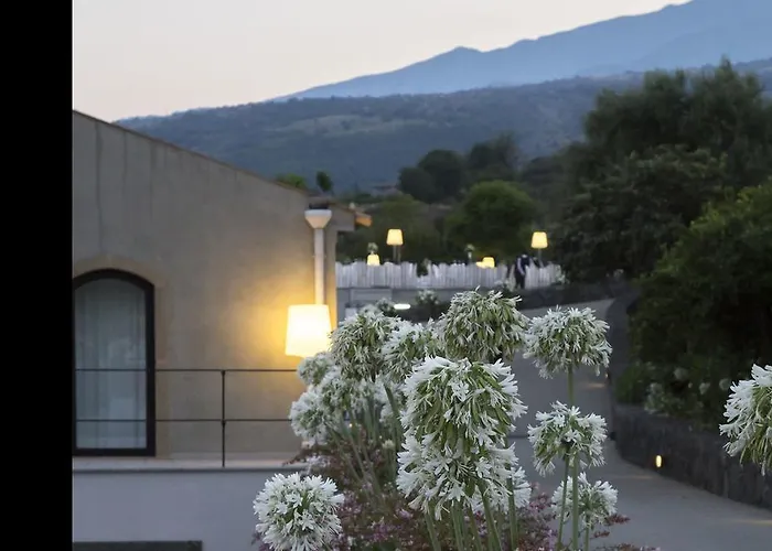 Tale Restaurant & Resort